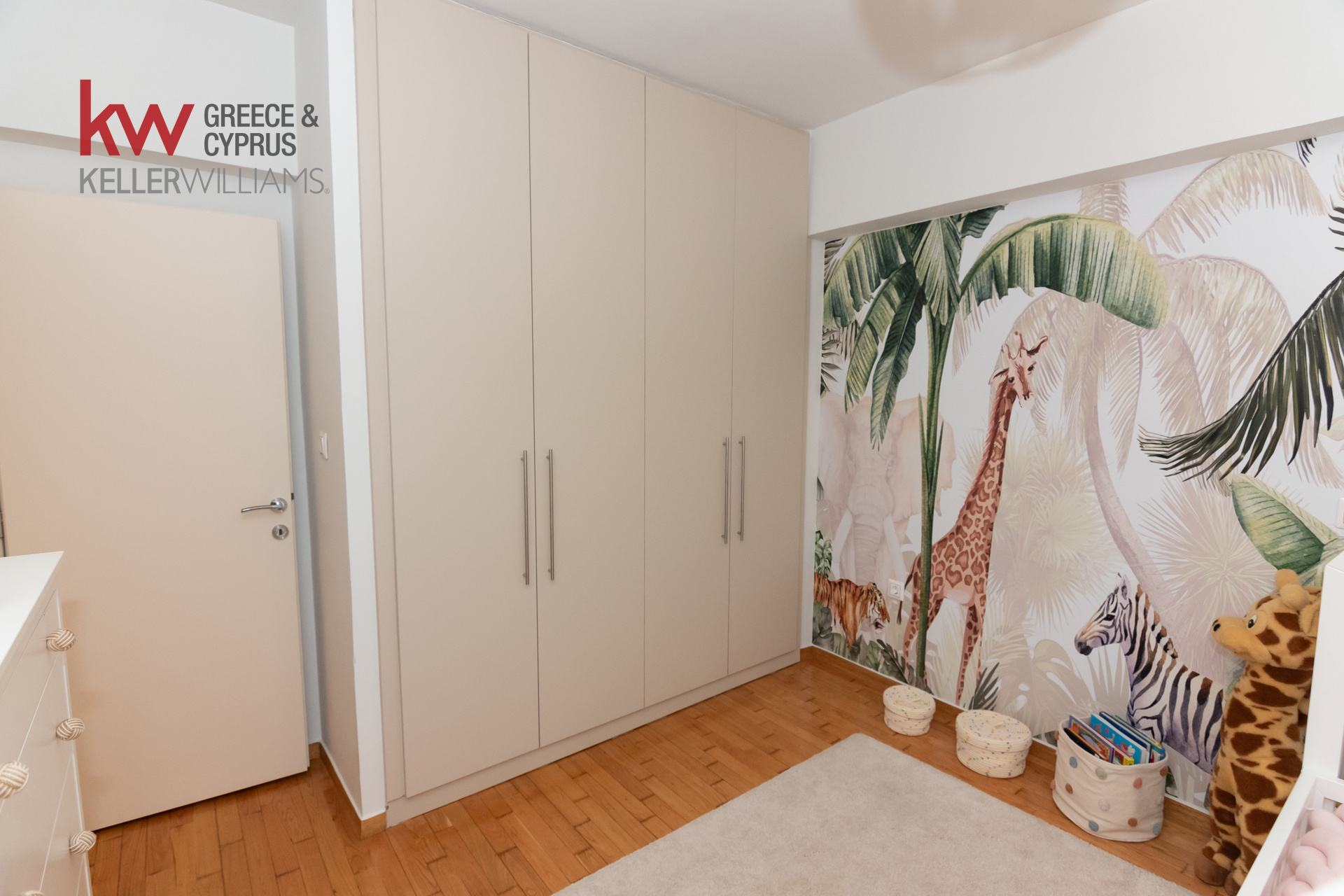 Gallery image 12