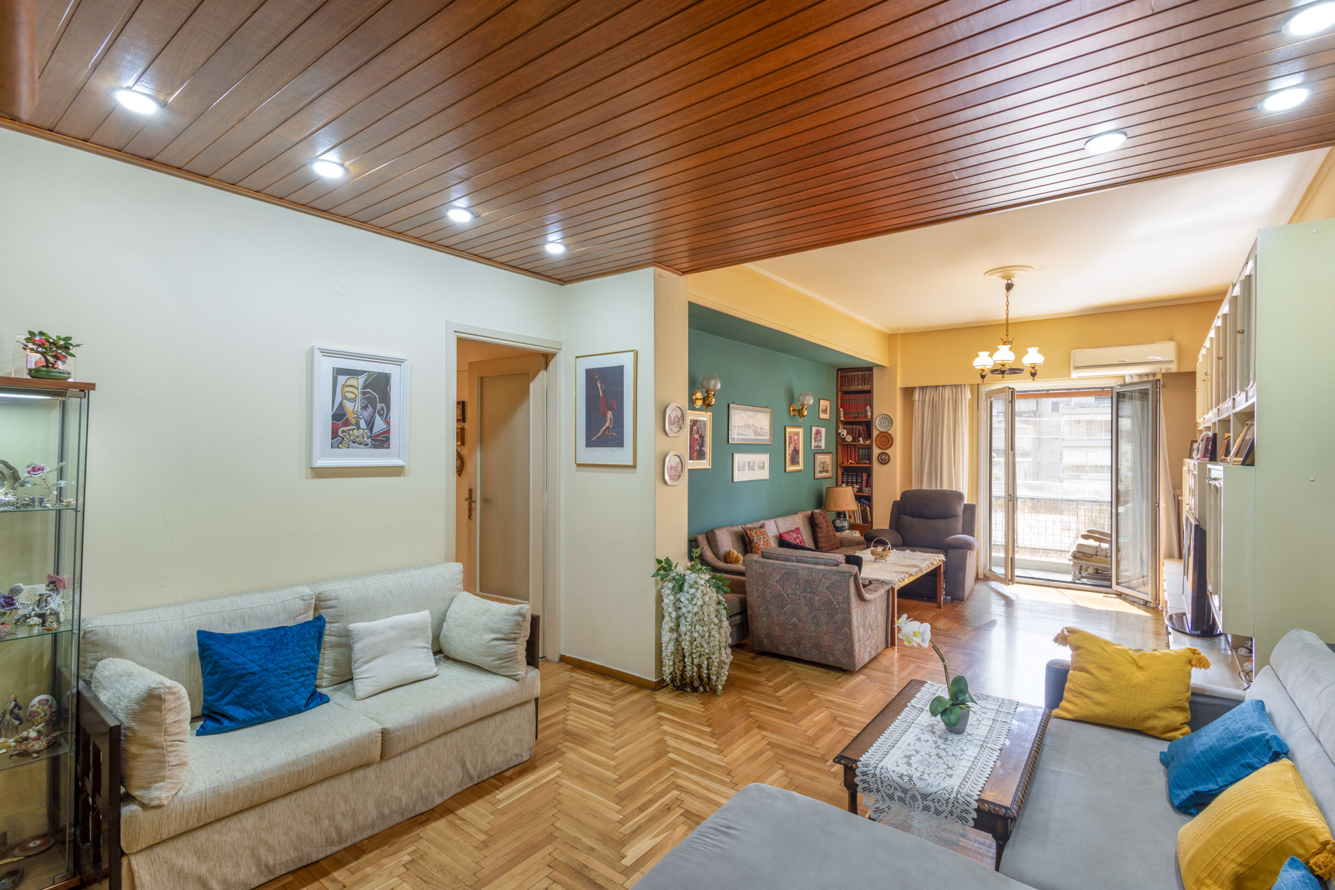 Gallery image 1