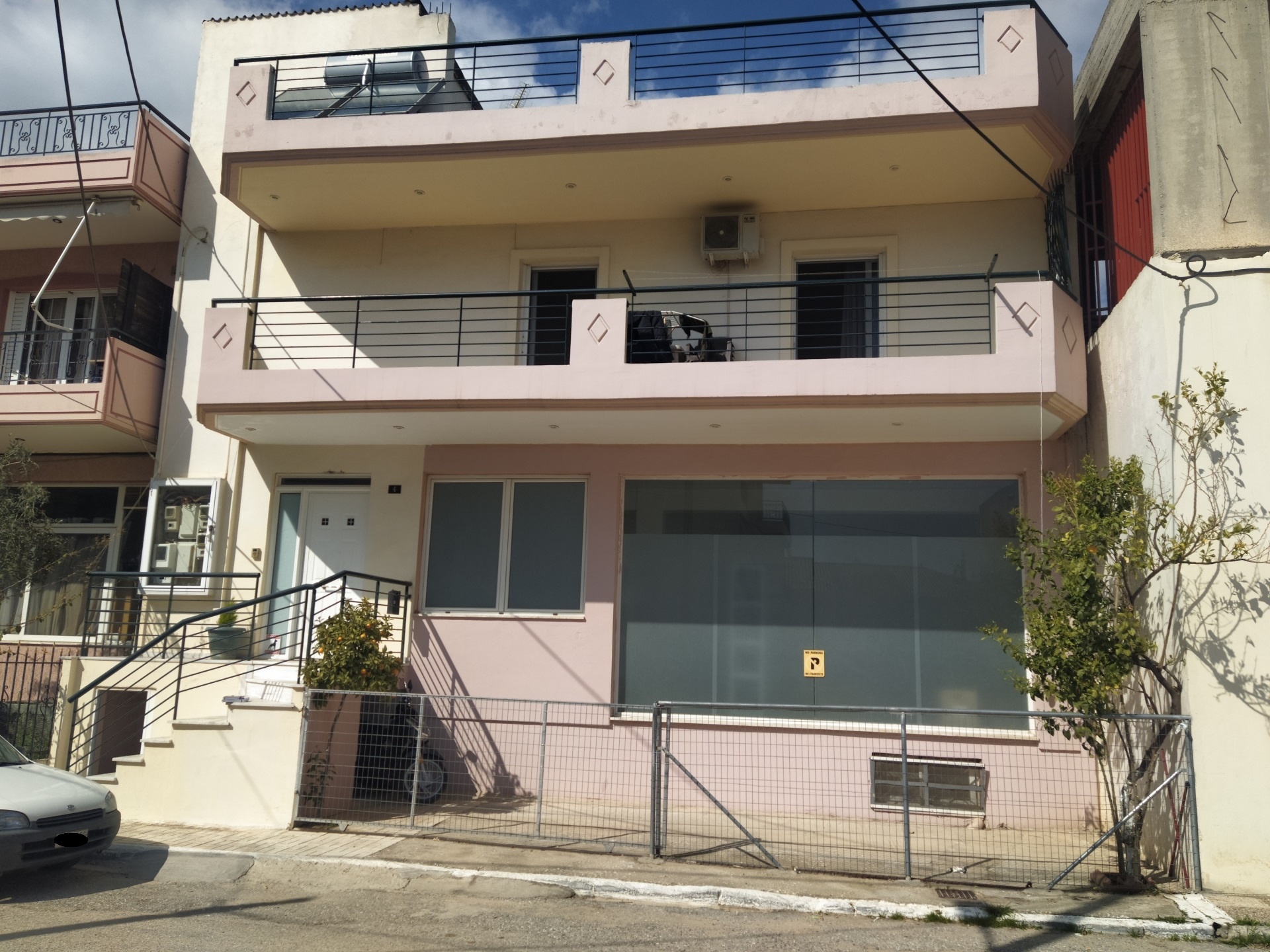 Gallery image 1