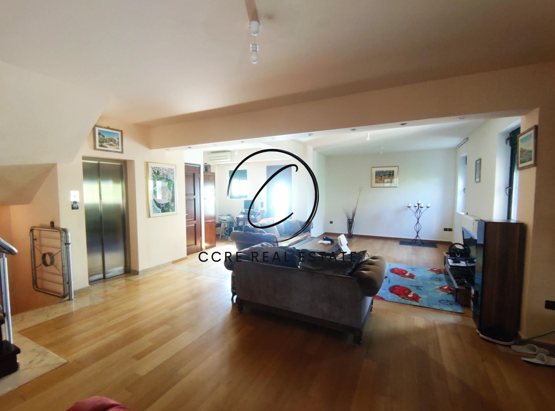Gallery image 1